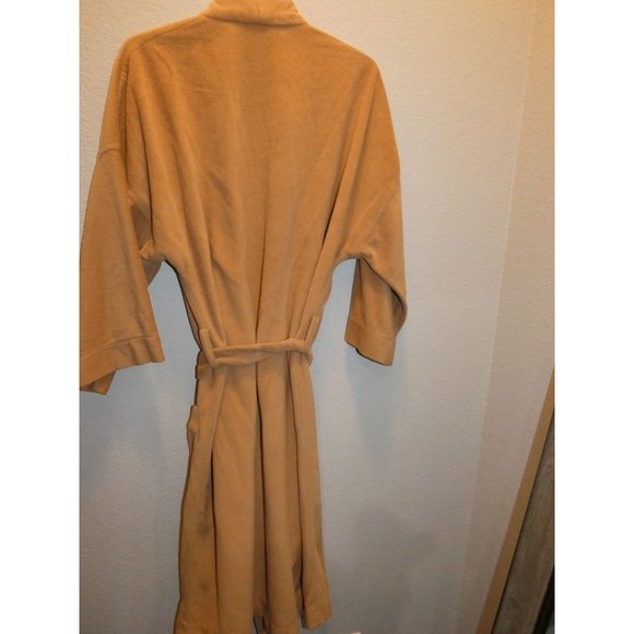 Womens Fluffy Robe 24" across chest, 44" in Length, yellow - Picture 4 of 5